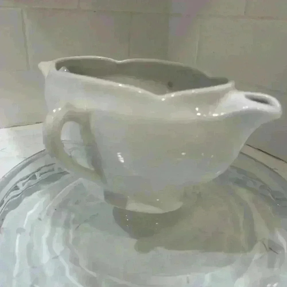 French Apilco Gravy Separator Classic Whiteware Porcelain Made in France - Picture 3 of 10